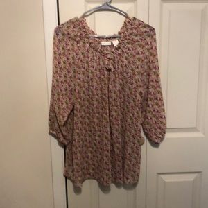 Floral flowy top